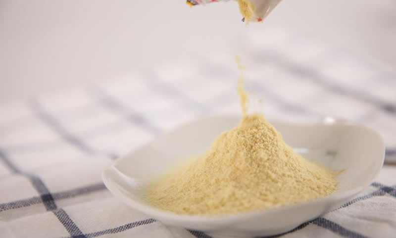 豆?jié){粉生產(chǎn)豆奶，看我如何選酶制劑？